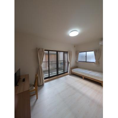 【駅近×駐車場有】快適1R✨バストイレ別＆洗濯機付きU002の物件間取り図