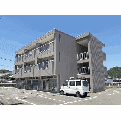 マリッチ　Ｆ１ 302【管理NO：1-004331201-03020】 ★家具家電は申し込み後に搬入しますの物件間取り図