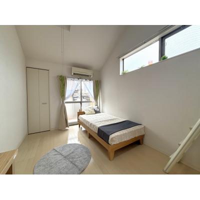 🔷🔹🔸🔶⭐大規模修繕工事済み⭐1K+ロフト付(広々とした天井高120cm5帖)⭐2口ガスコンロ⭐敷地内ゴミ捨て場⭐【禁煙&Wi-Fi無料】⭐🔶🔸🔹🔷「K13」の物件間取り図
