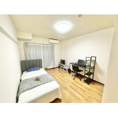【名古屋市西区/庄内通駅徒歩12分/ネット無料/洋室7.2帖/バストイレ別・独立洗面台/オートロック】ラフィネ又穂 ファミマンの間取り図