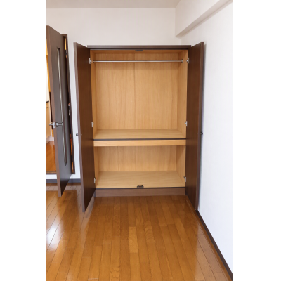 【JR石山駅徒歩16分/ドラム式洗濯乾燥機/バストイレ別/無料Wi‑Fi/オートロック】グラフィーネ瀬田川の物件間取り図