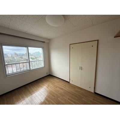 POROKARI旭川1条通Cエアコン/駐車場有/複数室の物件間取り図