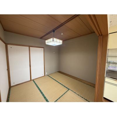 POROKARI旭川1条通F/エアコン/駐車場有/複数室の物件間取り図