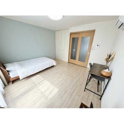 ✨ Wi-Fi無料 📶 関口駅より徒歩４分🚋駐車場アリ🚙スマートTV設置✨  🔶マンスリーベースＪＰ🔶　【G057】の物件間取り図