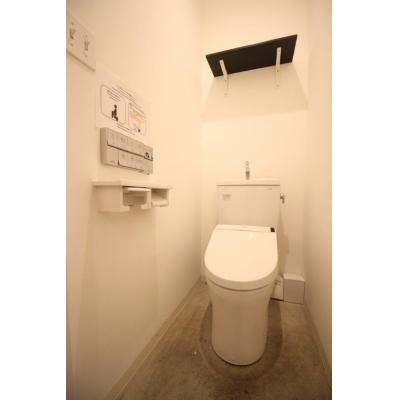 ◆THE　NEXT　DOOR　D4◆東寺を眺める半個室スペース！キッチン、トイレ、シャワーブース共用利用可！の物件地図