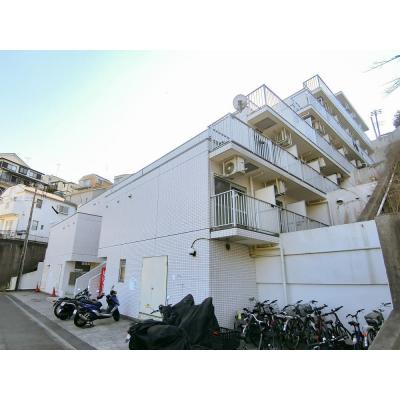 ●2026年5月15日から入居可●ユニオンマンスリー京急富岡１　311　1R・シングル☆人気のデスク＆チェア付き♪■京急本線「京急富岡駅」徒歩7分の物件地図