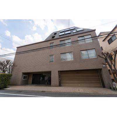 アクセス良し！世田谷区の好立地マンション！家具家電完備！フジテラス用賀404の物件地図