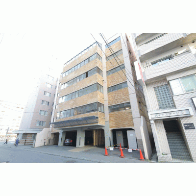 【東本願寺前5分】ウッドデッキ付◎無料ネット完備丨マンションカトレア702(禁煙)(1)の物件地図