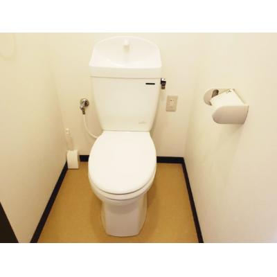 【トーマス比屋根Ⅱ501】沖縄市家具家電付マンスリーマンション・駐車場1台無料・バス・トイレ別　Wi-Fi無料　県総合運動公園近くの物件地図