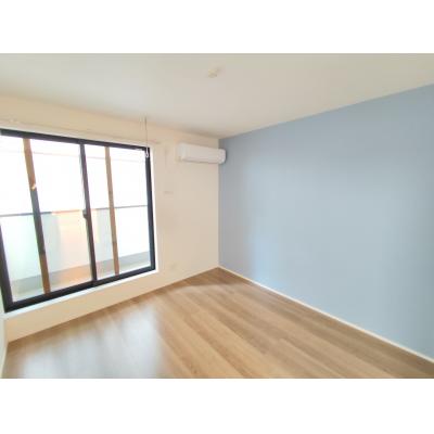 【✨🏰新築物件🏰✨】鳳駅5分🚉ショッピングモールやコンビニもすぐ近くの便利物件♪家具家電付き🎏の物件地図