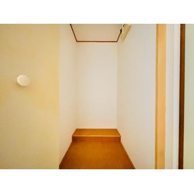 心斎橋駅・難波駅徒歩5分！最大２名様宿泊可能！長期滞在にもお勧め！403の物件地図