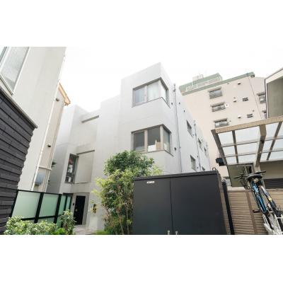 池袋駅から徒歩6分！/オシャレなメゾネット物件/UVAS池袋 0105の物件地図