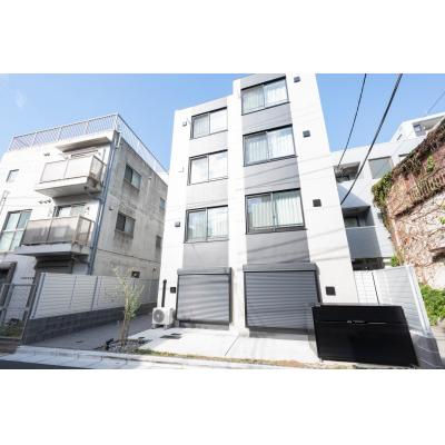 新宿駅まで電車で1本/西新宿五丁目駅から徒歩6分/Wi-Fi完備/FLレジデンス神宮御苑IV 403の物件地図