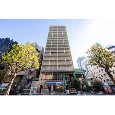 東新宿駅から徒歩4分/家具・家電付/最大3名/プラーズタワー東新宿 903の物件地図