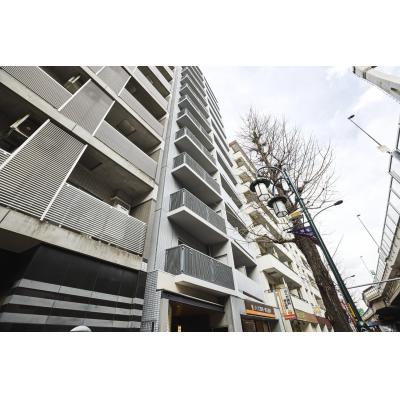 幡ヶ谷から徒歩5分！駅周辺も買い物場所充実♪/エレベーター付きのシンプルなお部屋/コスモリード幡ヶ谷 305の物件地図