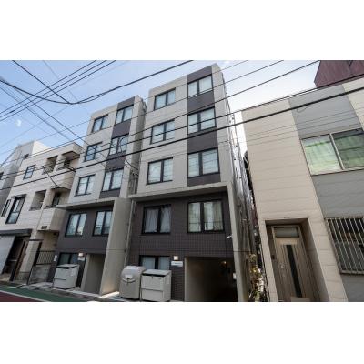 最寄駅から徒歩8分/2駅2路線が利用可能！/家具家電充実/Wi-Fi完備/MAT ARAIYAKUSHI WEST 203の物件地図