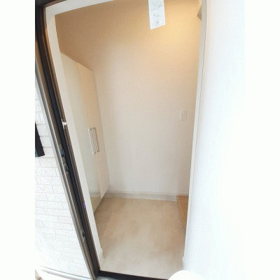 プレミール 101【管理NO：1-026331101-01010】 ★家具家電は申し込み後に搬入します 2026年07月上旬入居可能の物件地図
