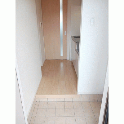 アクアマリン 102【管理NO：1-022321201-01020】 ★家具家電は申し込み後に搬入します 2026年07月下旬入居可能の物件地図