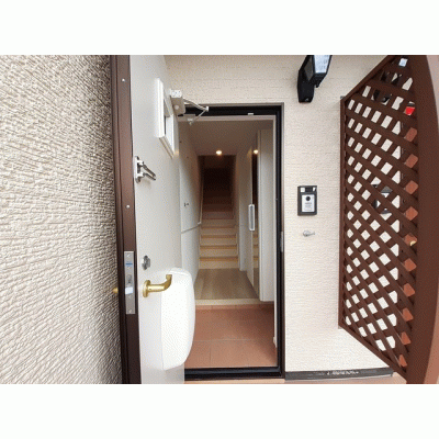 アドラブールＢ 204【管理NO：1-027488502-02040】 ★家具家電は申し込み後に搬入します 2026年07月中旬入居可能の物件地図