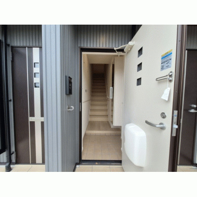 シャトー楓 204【管理NO：1-027756401-02040】 ★家具家電は申し込み後に搬入しますの物件地図
