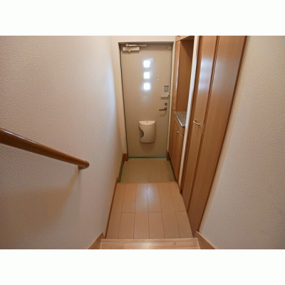 apartment 北海道滝川市泉町２６４番地２ 

↓地図はこちらから