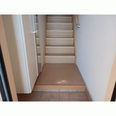 ベベ・フォセット 101【管理NO：1-018555801-01010】 ★家具家電は申し込み後に搬入します 2026年07月下旬入居可能の物件地図
