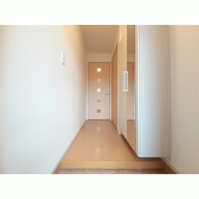 カントリーレイクⅢ 203【管理NO：1-028580901-02030】 ★家具家電は申し込み後に搬入します 2026年10月上旬入居可能の物件地図