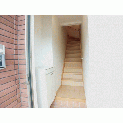 グランデパインヒルズＣ 102【管理NO：1-011613603-01020】 ★家具家電は申し込み後に搬入しますの物件地図