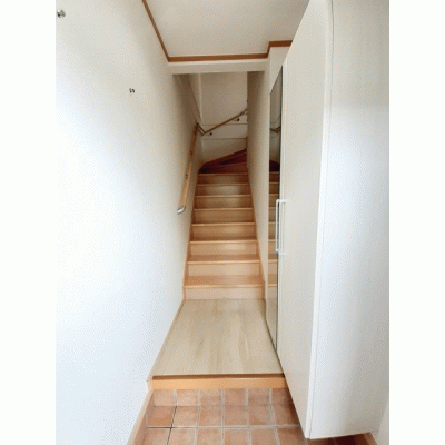 Ｐｉｎｅ　Ｂｒｅｅｚｅ壱番館 103【管理NO：1-018920701-01030】 ★家具家電は申し込み後に搬入しますの物件地図