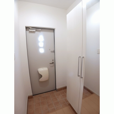 シャローン　シュル 203【管理NO：1-011899501-02030】 ★家具家電は申し込み後に搬入します 2026年08月下旬入居可能の物件地図