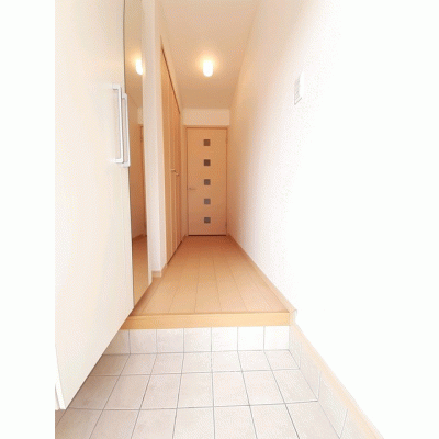 グロワール 203【管理NO：1-028556701-02030】 ★家具家電は申し込み後に搬入します 2026年10月下旬入居可能の物件地図