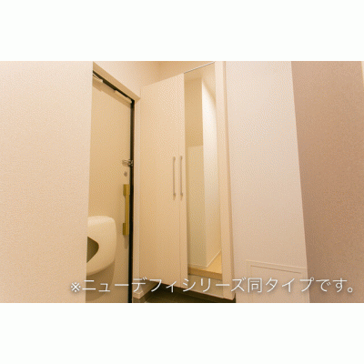 エヴァ－グリ－ン 204【管理NO：1-011899401-02040】 ★家具家電は申し込み後に搬入します 2026年08月上旬入居可能の物件地図