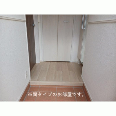 リッシュ 105【管理NO：1-028619001-01050】 ★家具家電は申し込み後に搬入します 2026年10月上旬入居可能の物件地図