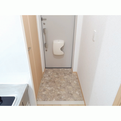 シャルマンＭＪ 102【管理NO：1-028631701-01020】 ★家具家電は申し込み後に搬入します 2026年09月上旬入居可能の物件地図