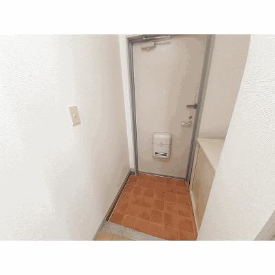 紫峰 202【管理NO：1-002180001-02020】 ★家具家電は申し込み後に搬入します 2026年07月下旬入居可能の物件地図