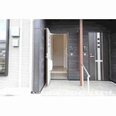 アティード 102【管理NO：1-028579901-01020】 ★家具家電は申し込み後に搬入します 2026年09月上旬入居可能の物件地図