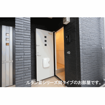 フレンド　Ａ棟 203【管理NO：1-028068101-02030】 ★家具家電は申し込み後に搬入します 2026年09月下旬入居可能の物件地図