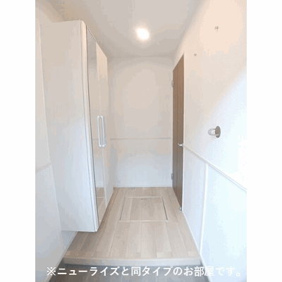 シュタインブルネン 104【管理NO：1-028598901-01040】 ★家具家電は申し込み後に搬入します 2026年09月下旬入居可能の物件地図