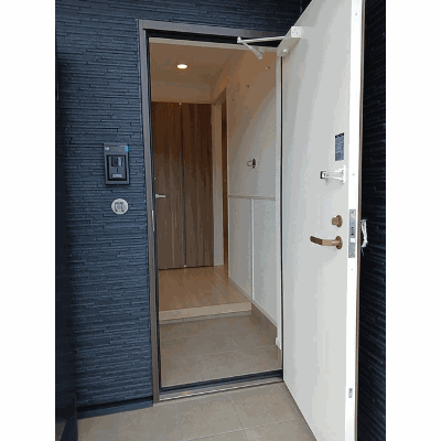 アンソレイエ高浜Ⅰ 106【管理NO：1-027633701-01050】 ★家具家電は申し込み後に搬入します 2026年08月中旬入居可能の物件地図