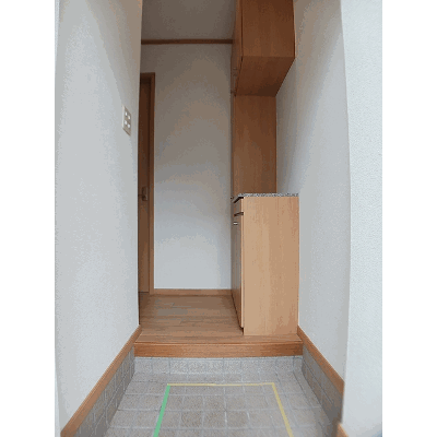 エルホワイトプチ 101【管理NO：1-012497501-01010】 ★家具家電は申し込み後に搬入しますの物件地図