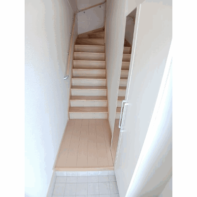 Ｆａｍｉｌｌｅ　Ｃ 203【管理NO：1-015470701-02030】 ★家具家電は申し込み後に搬入しますの物件地図