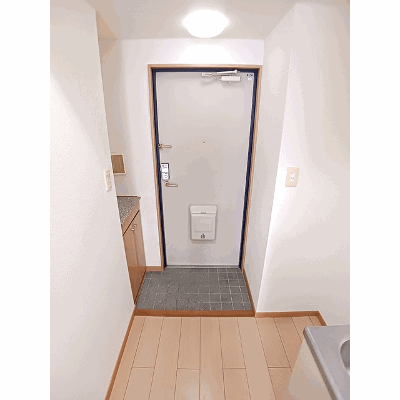 コリウス 201【管理NO：1-012395801-02010】 ★家具家電は申し込み後に搬入しますの物件地図