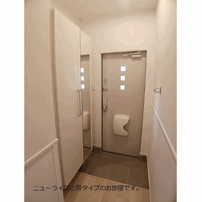 ホワイト　フォックス　Ⅱ 101【管理NO：1-028349202-01010】 ★家具家電は申し込み後に搬入します 2026年09月上旬入居可能の物件地図