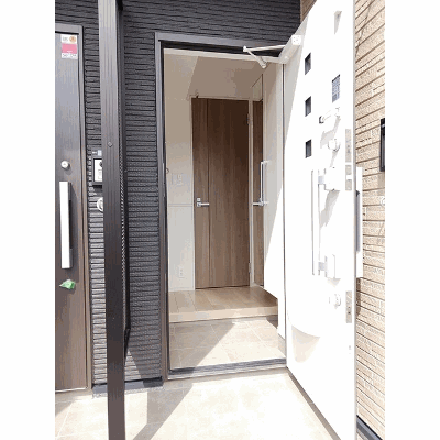 クルールＥ 104【管理NO：1-027801305-01040】 2026年07月中旬入居可能の物件地図