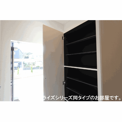 カーサ・フェリーチェ 105【管理NO：1-028455401-01050】 ★家具家電は申し込み後に搬入します 2026年11月下旬入居可能の物件地図