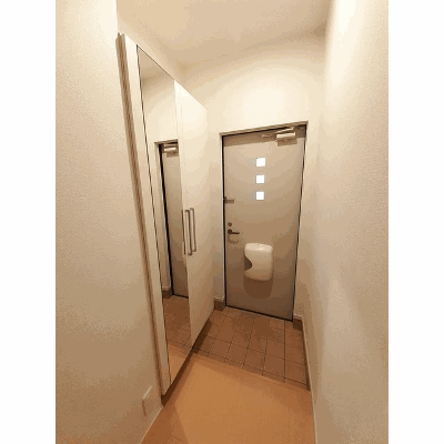 ロイヤルフィオーレＣ 203【管理NO：1-019587601-02030】 ★家具家電は申し込み後に搬入しますの物件地図