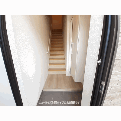 アルモニー 203【管理NO：1-028440101-02030】 ★家具家電は申し込み後に搬入します 2026年07月下旬入居可能の物件地図