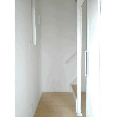 エルピス 204【管理NO：1-024375101-02040】 ★家具家電は申し込み後に搬入します 2026年07月下旬入居可能の物件地図