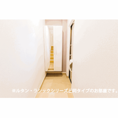 プラムガーデンＣ 203【管理NO：1-028409003-02030】 ★家具家電は申し込み後に搬入します 2026年12月上旬入居可能の物件地図