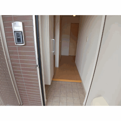 ラ　コリエンテ 103【管理NO：1-020105201-01030】 ★家具家電は申し込み後に搬入します 2026年09月中旬入居可能の物件地図